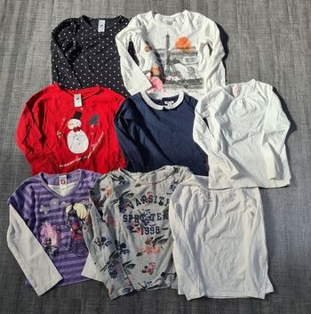 Lot de 8 t-shirts longues manches 8 ans