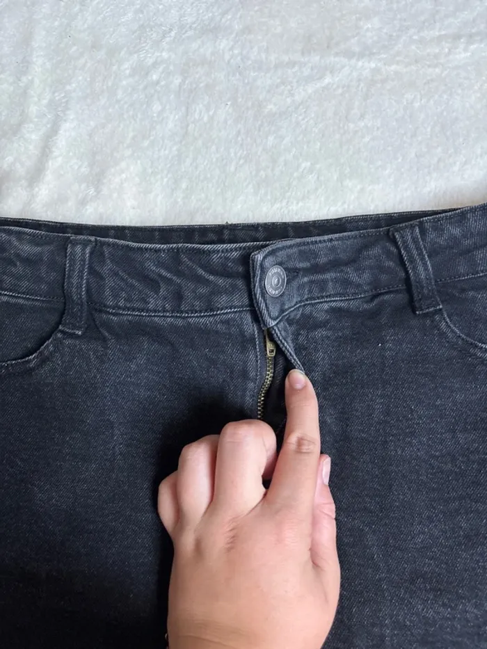 jupe en jean noir avec poches avant et arrière taille S/36 ~ kiabi - photo numéro 4