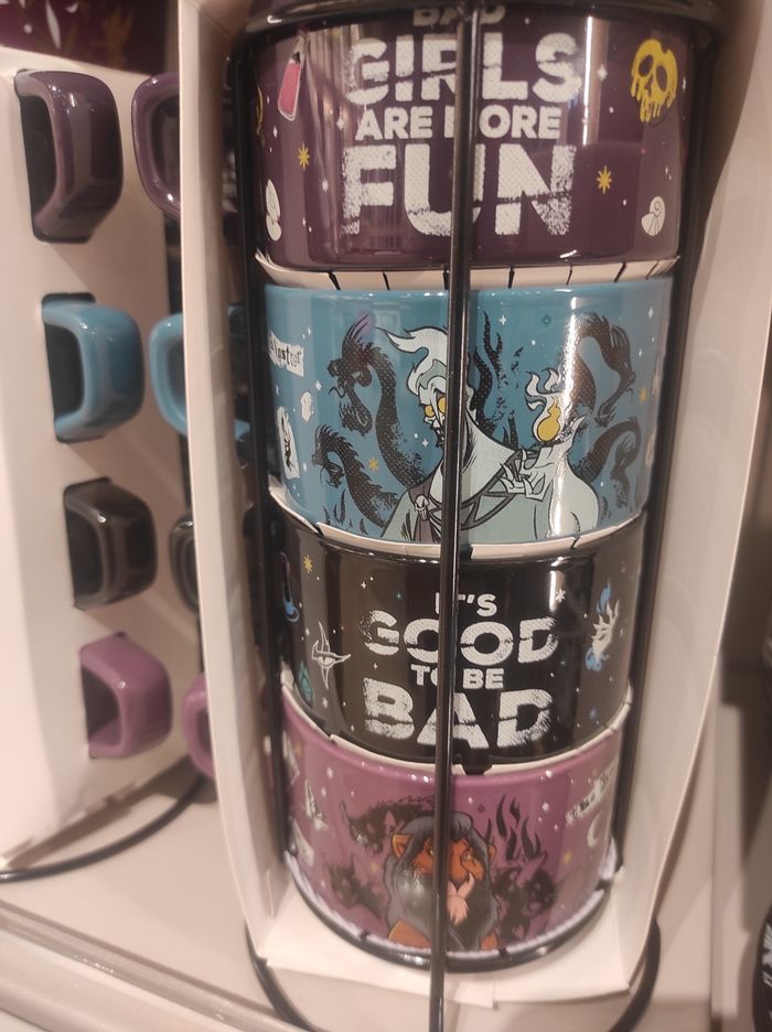 Set de 4 tasse vilain Disneyland paris - photo numéro 2