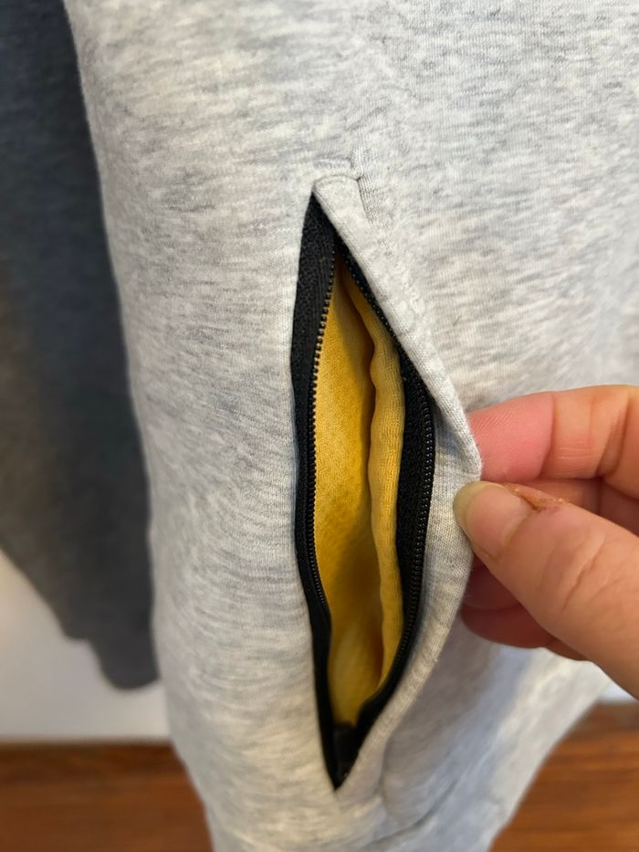 Sweat-shirt zippé - photo numéro 5