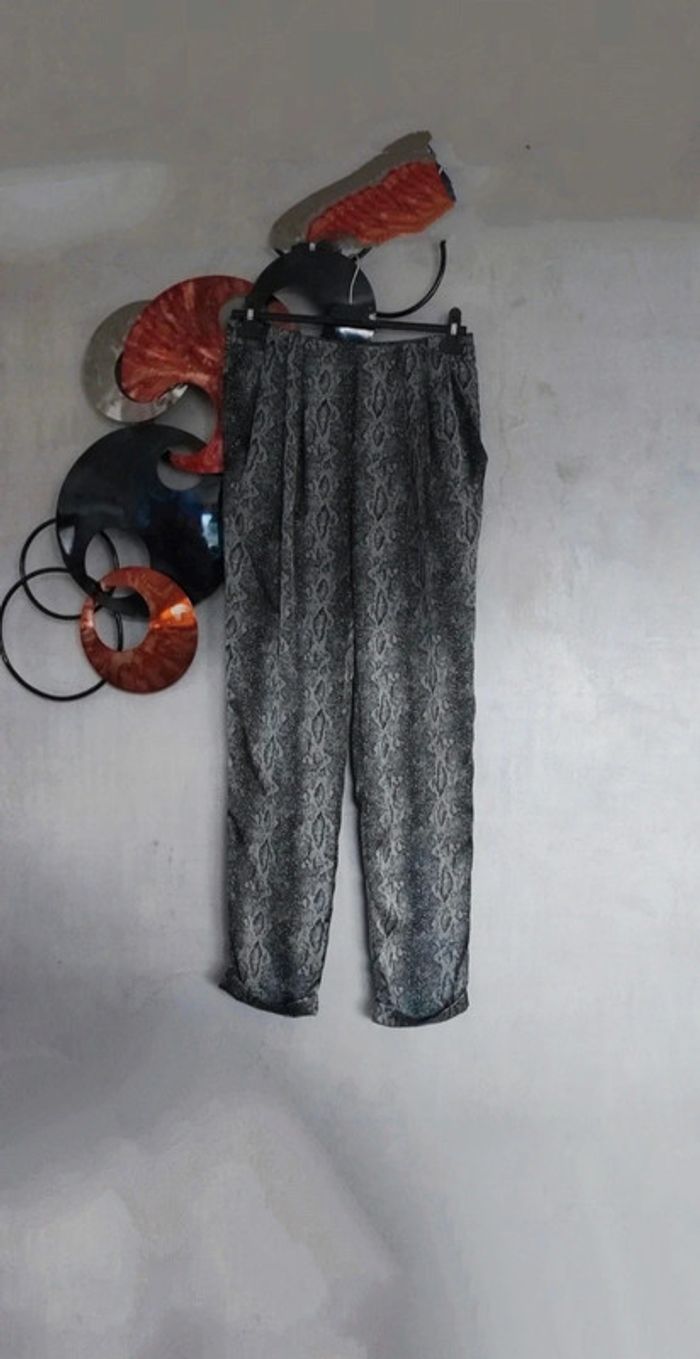 Pantalon python en tissu souple gris foncé Best Mountain