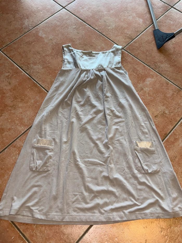 Robe tout simplement