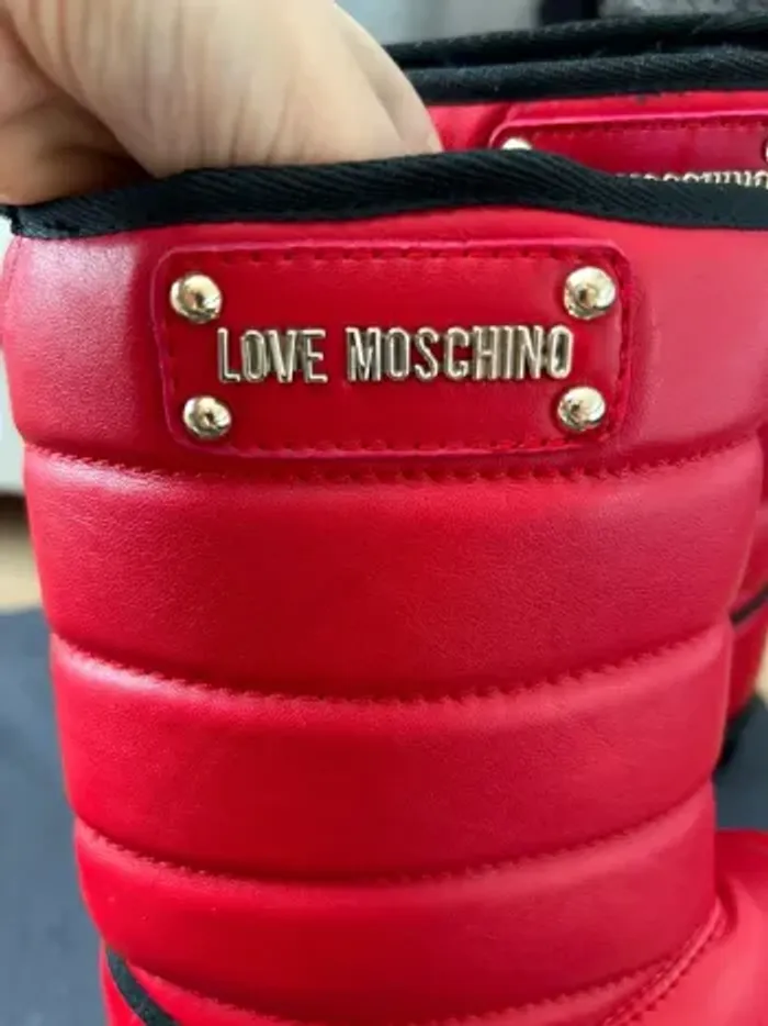 Bottes love moschino - photo numéro 3