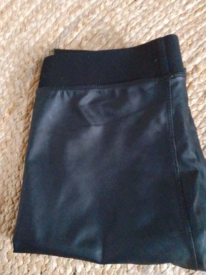 Legging simili cuir - photo numéro 5