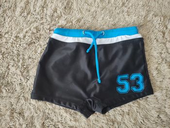 Maillot de bain taille 4 ans