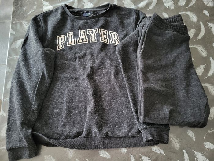 Ensemble jogging noir / gris foncé - photo numéro 2