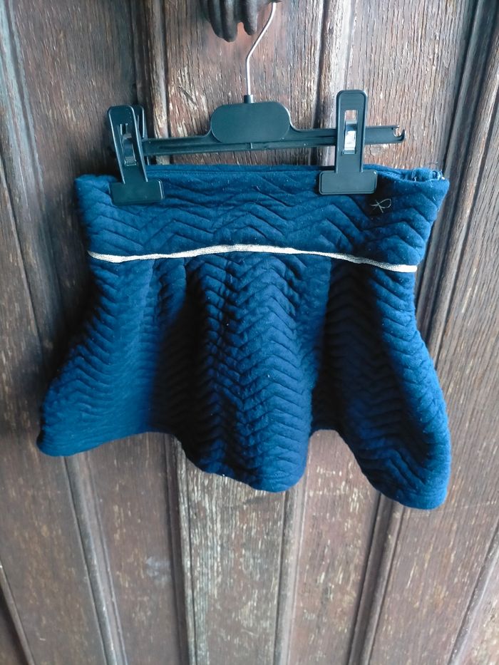 Très jolie jupe Lili Gaufrette 5 ans