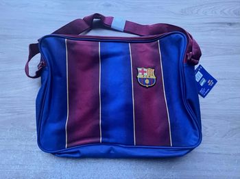 Sacoche ordinateur FC Barcelone bleu et rouge 
Neuf 
