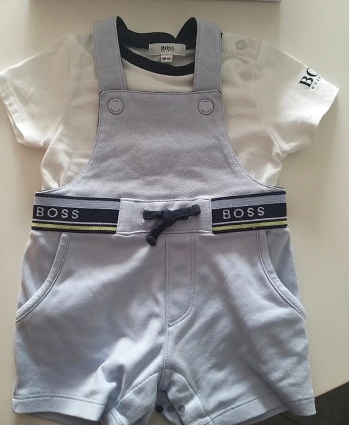 Ensemble Hugo Boss - photo numéro 1