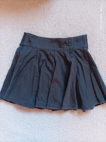 Jupe courte noire 9/10 ans