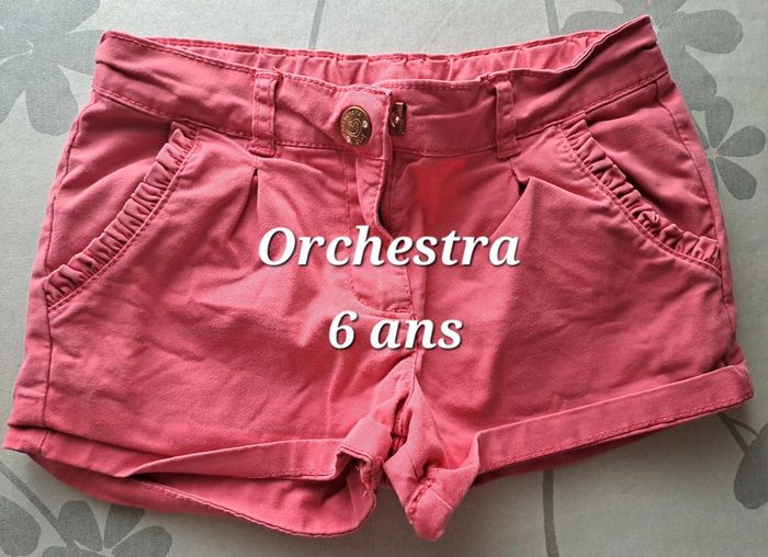 Short fille