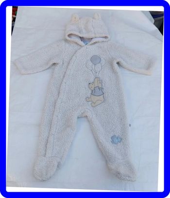 Combinaison 6-9 mois Disney baby