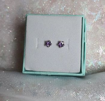 Boucles d'oreilles puce