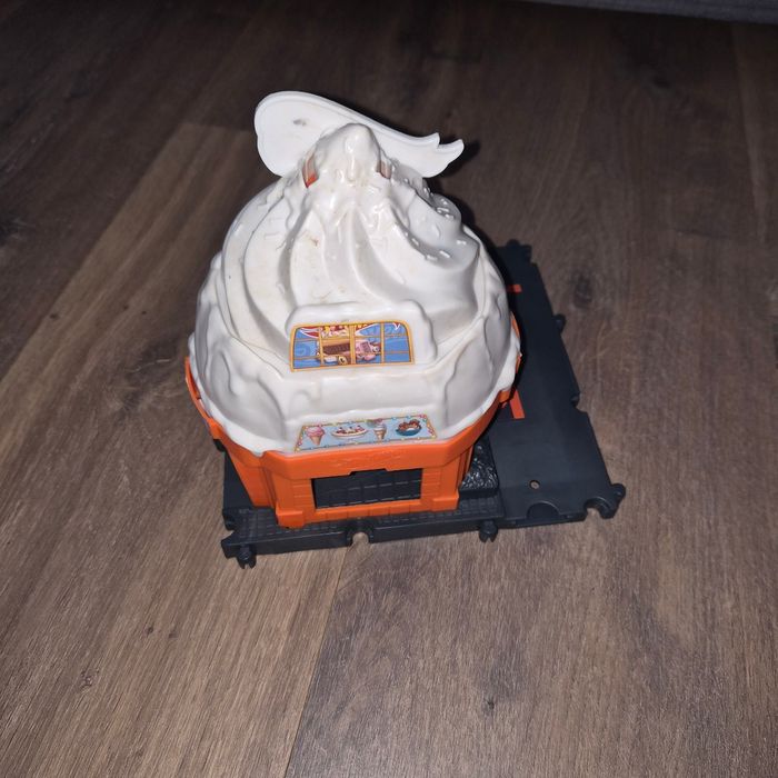 Circuit cupcake hot wheels - photo numéro 3