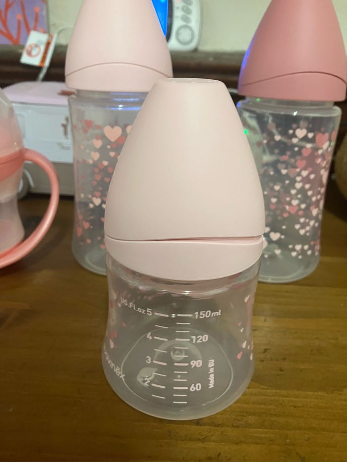 1 lot biberon + 1 verre a bec verseur - photo numéro 2