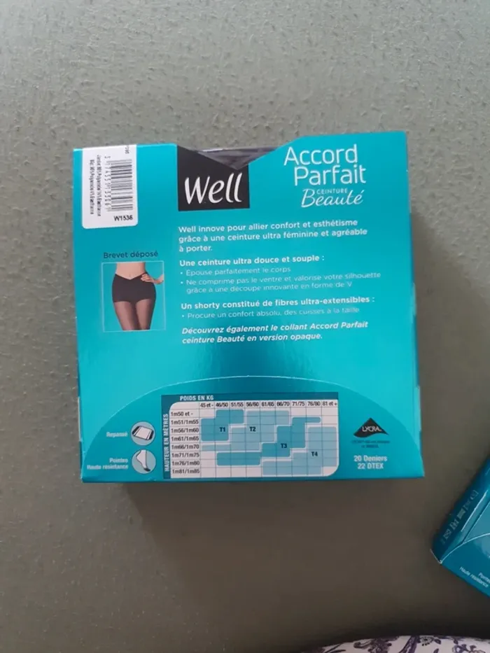 Lot 3 collant WELL accord parfait noir, taille 4 - photo numéro 6