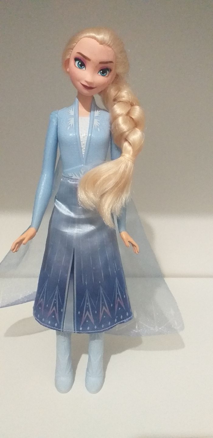 Poupée reine des neiges - photo numéro 3