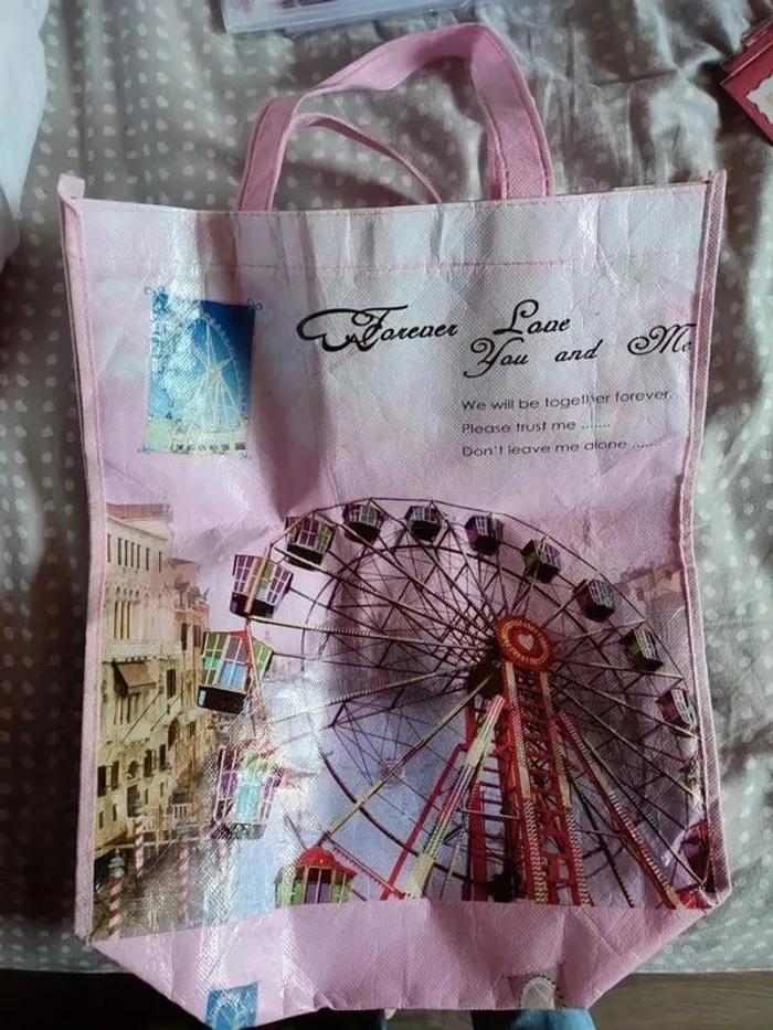 Sac tote bag plastifié grande roue