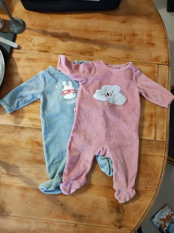 Lot 2 pyjamas fille