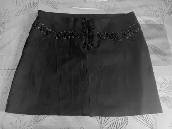 Jupe noire à lacet MIM Taille 38