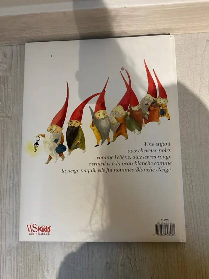 Jolie livre blanche neige - photo numéro 3