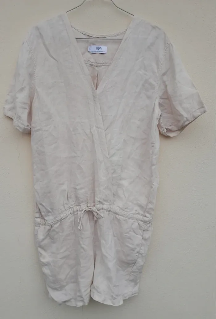 Combinaison short en lin de la marque Le Temps des Cerises - Taille 40