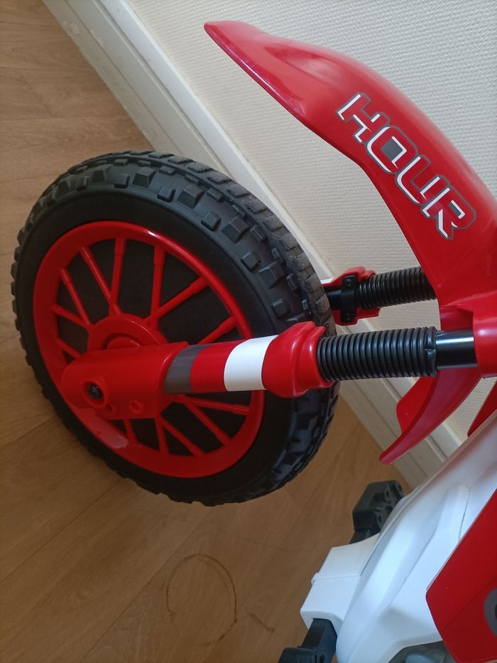 Moto électrique - photo numéro 4