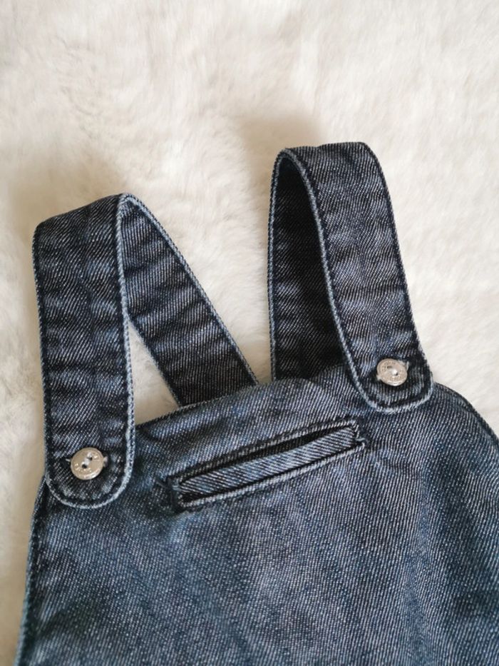 Salopette en jean - photo numéro 3