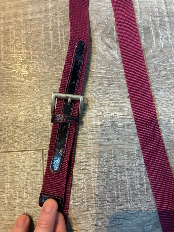 Sac bandoulière Guess violet - photo numéro 4