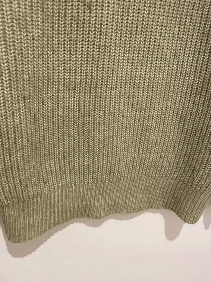 Pull vert pastel en maille - photo numéro 5