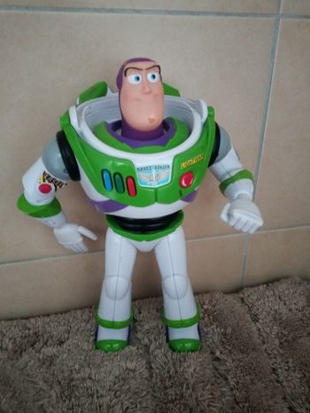 buzz lightyear toy story
