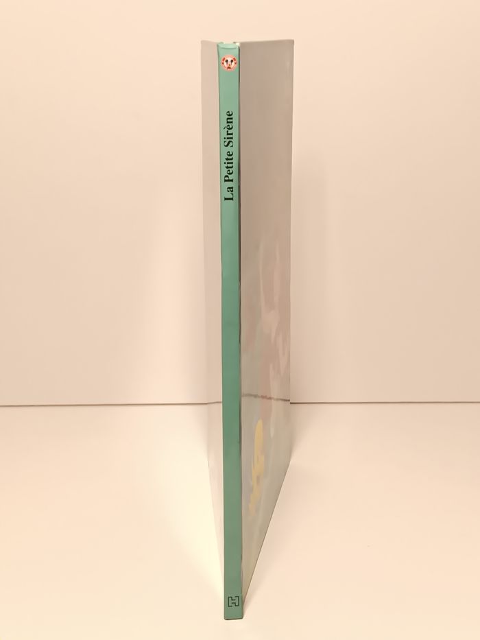 Livre Disney club du livre La petite sirene - photo numéro 2