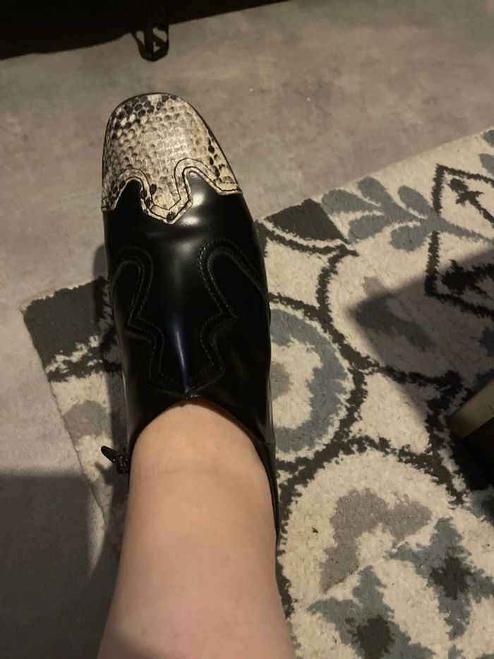 Bottines exclusives en cuir, noir - photo numéro 10