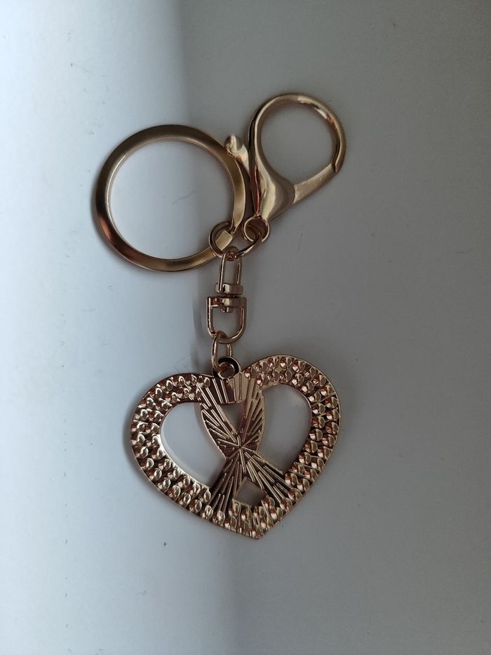 🩷 Soutien octobre rose Porte clef neuf - photo numéro 2