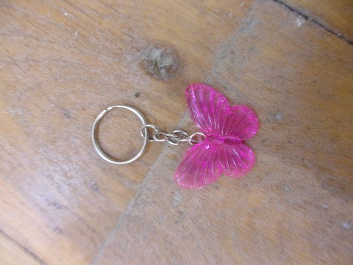 Porte clef papillon rose