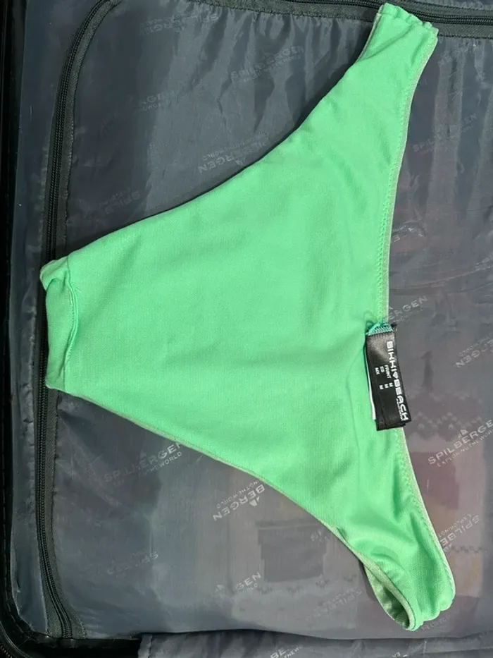 Bas de maillot de bain taille M - photo numéro 4