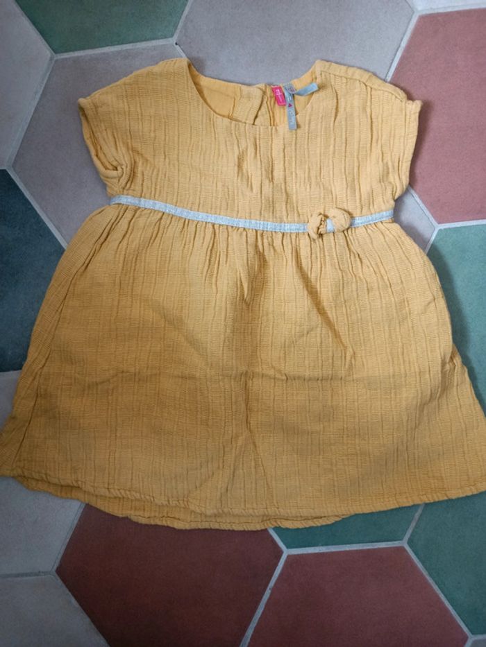 Robe 18 mois - photo numéro 2