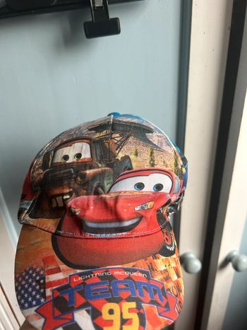 Casquette cars , 52 cms