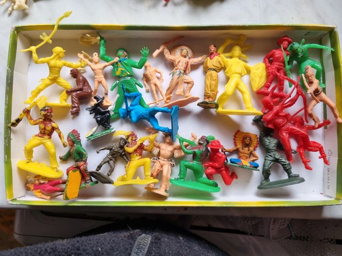 Personnage plastique vintage