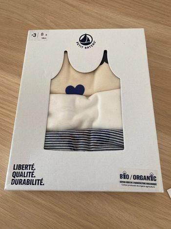 Lot de trois débardeurs neuf petit bateau collection cœur
