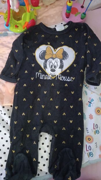 Pyjamas velours minnie Disney 6 mois