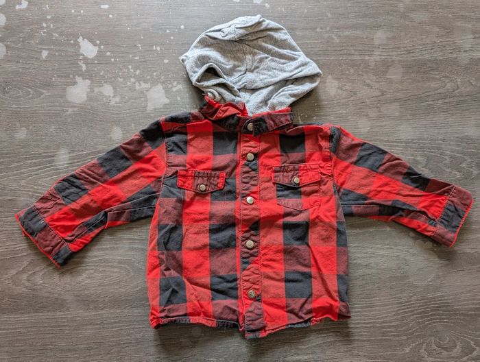 Belle chemise à carreaux avec capuche - photo numéro 2