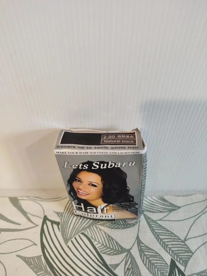 Hair coloration creme colorante couvre les cheveux blancs 32ml*2   exp 28/03/28