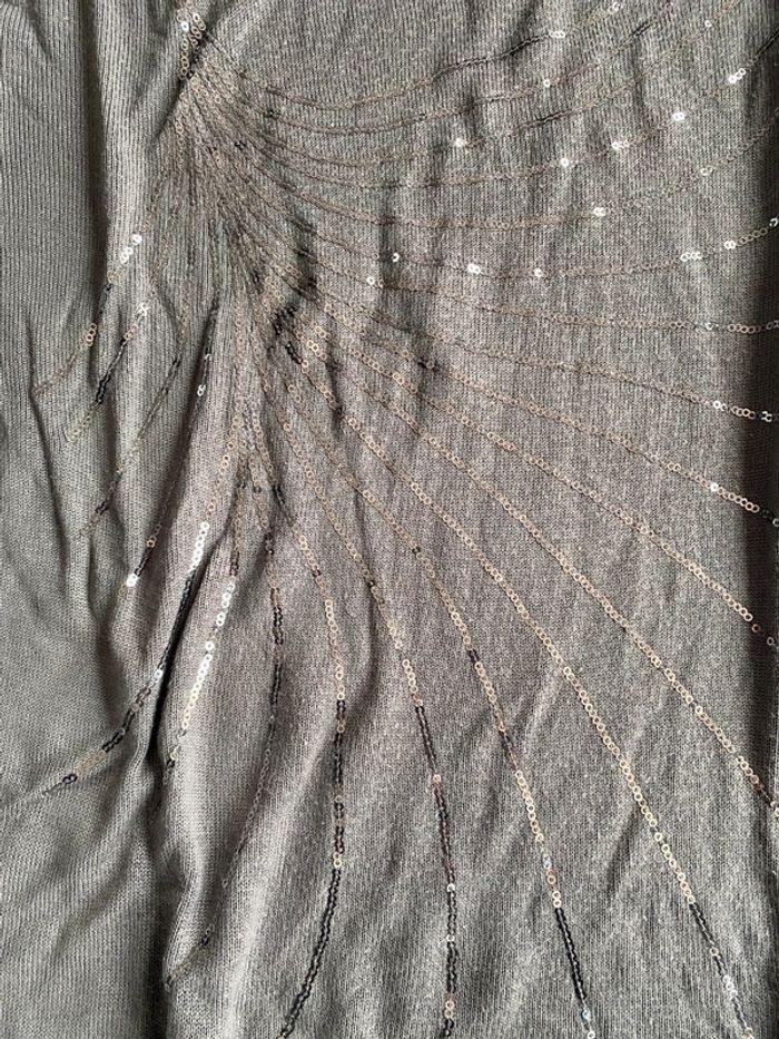 TEE shirt pailleté gris taille 40 - photo numéro 2