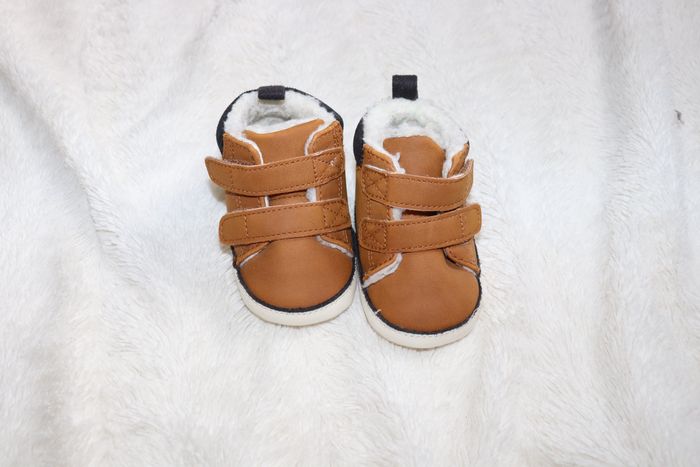 Lot de chaussure taille 6/9mois - photo numéro 2