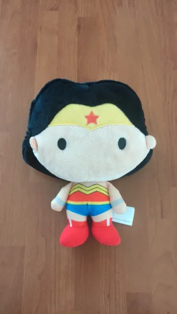 Peluche DC comics Wonder woman