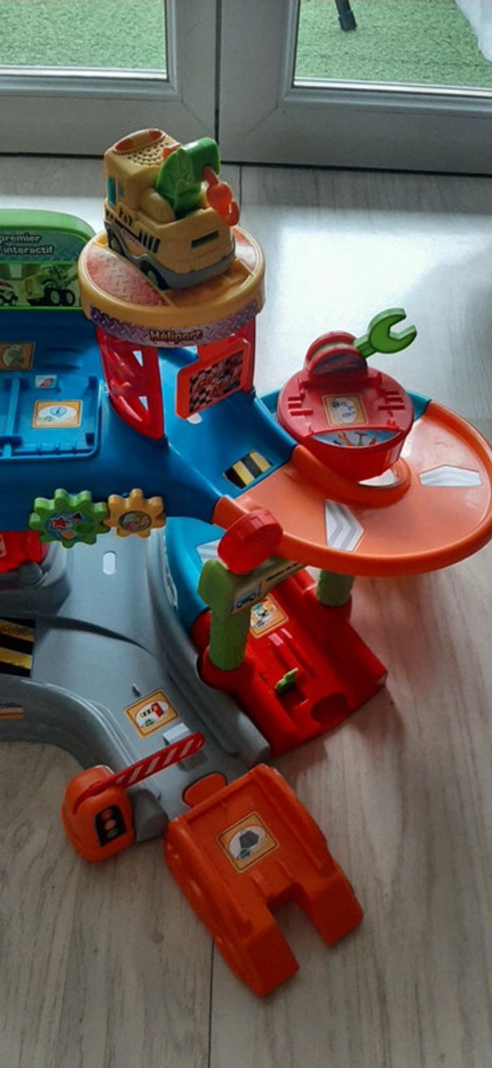 Mon Premier Garage Interactif, Tut Tut Bolides - photo numéro 8