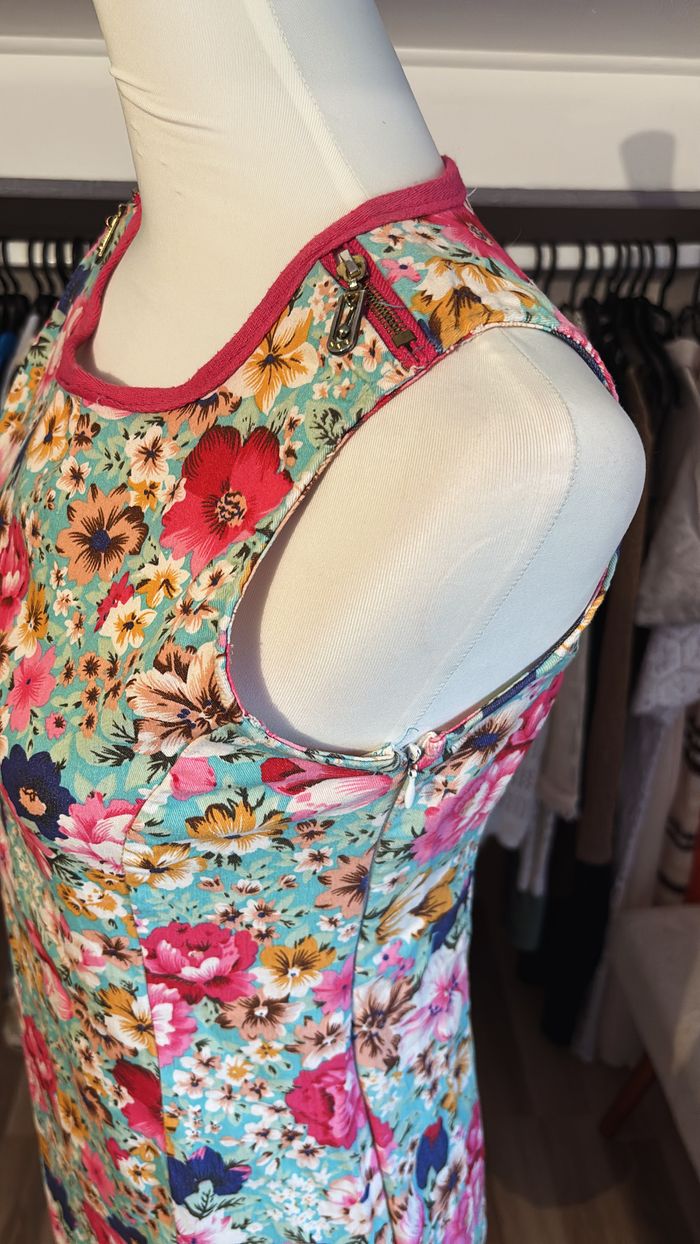 Robe droite fleuries dos nu Fee Red T36/38 - photo numéro 2