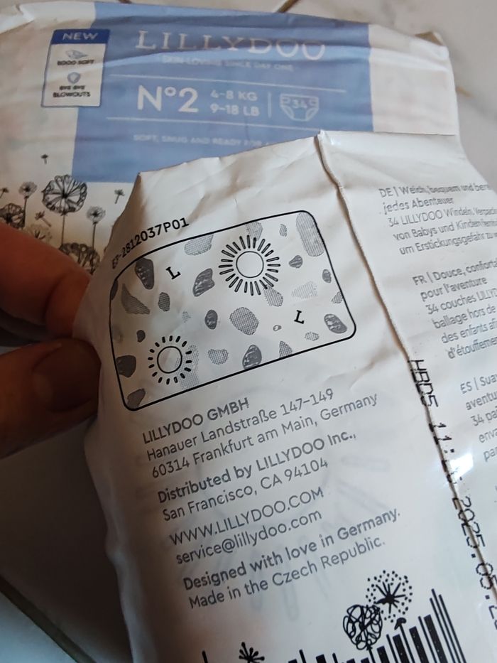 68 Couches lillydoo taille 2 - photo numéro 3