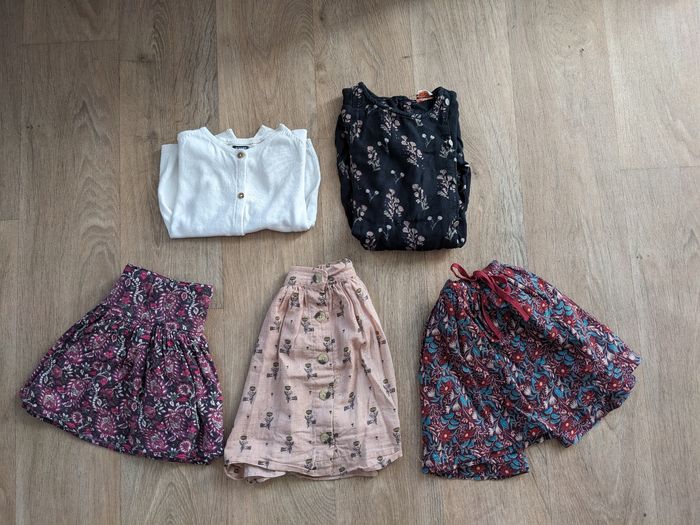 Lot de 5 vêtements fille 4 ans